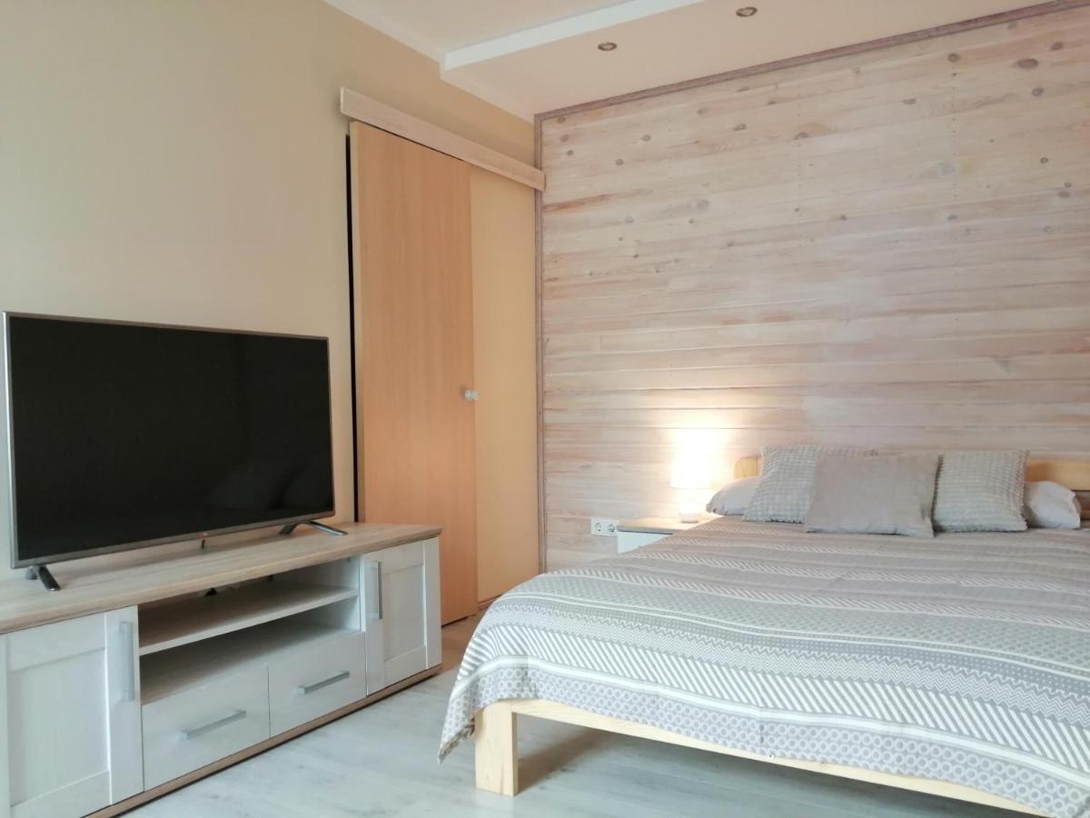 Apartamenti Miera Osta Liepāja Exterior foto