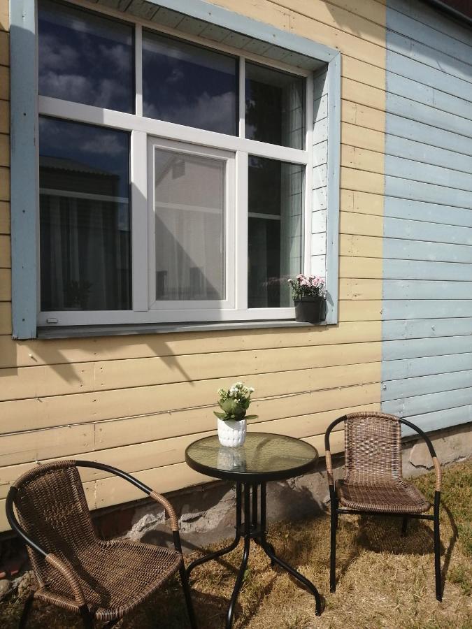 Apartamenti Miera Osta Liepāja Exterior foto